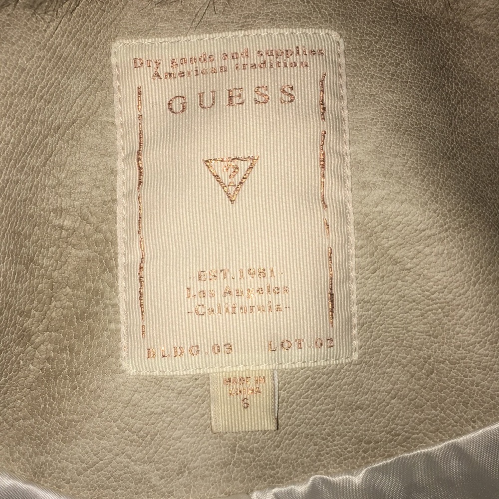 😍GIUESS WHAT??? ITS GUESS!!!😃